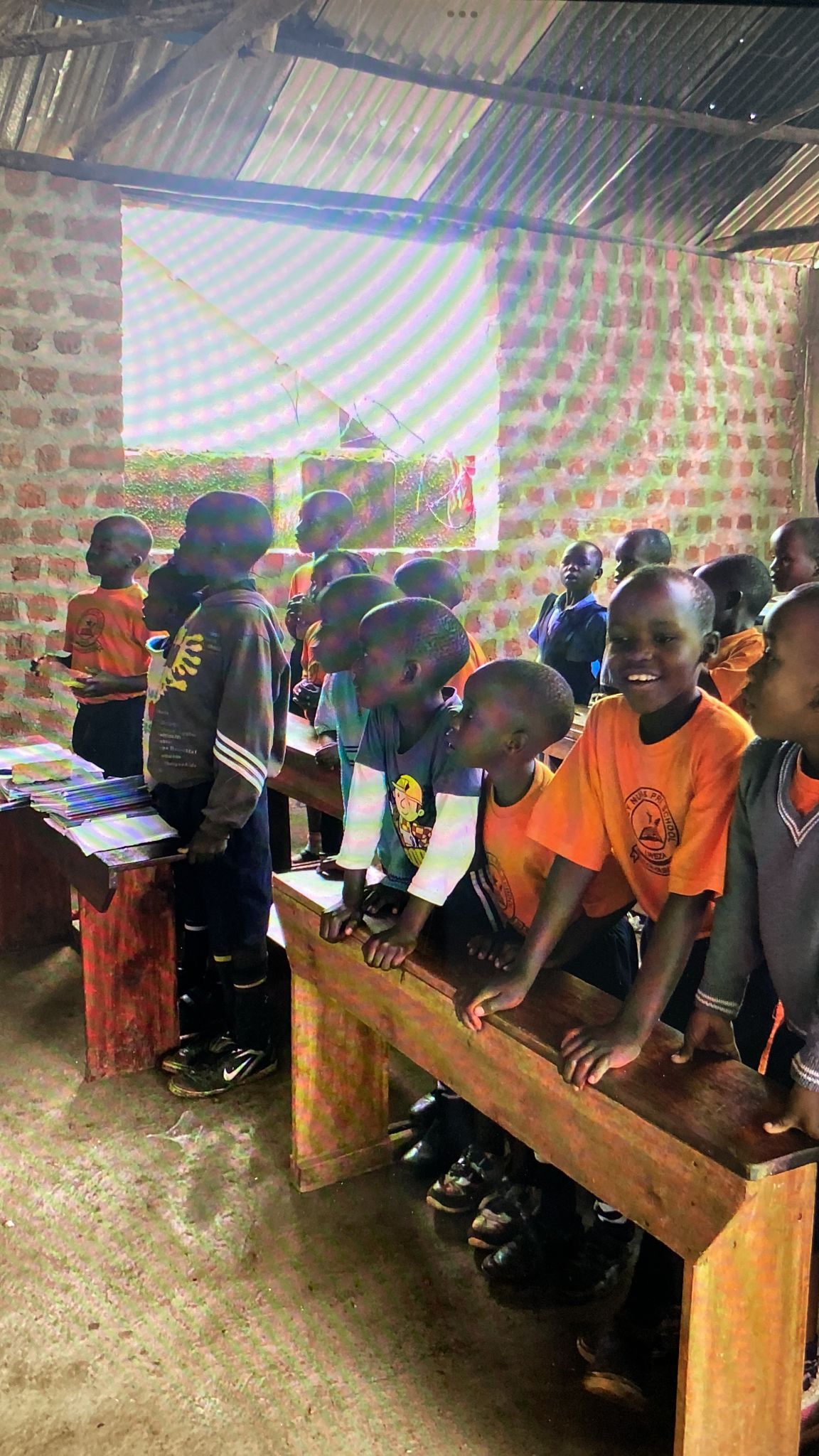 Grouo of children posing for a picture